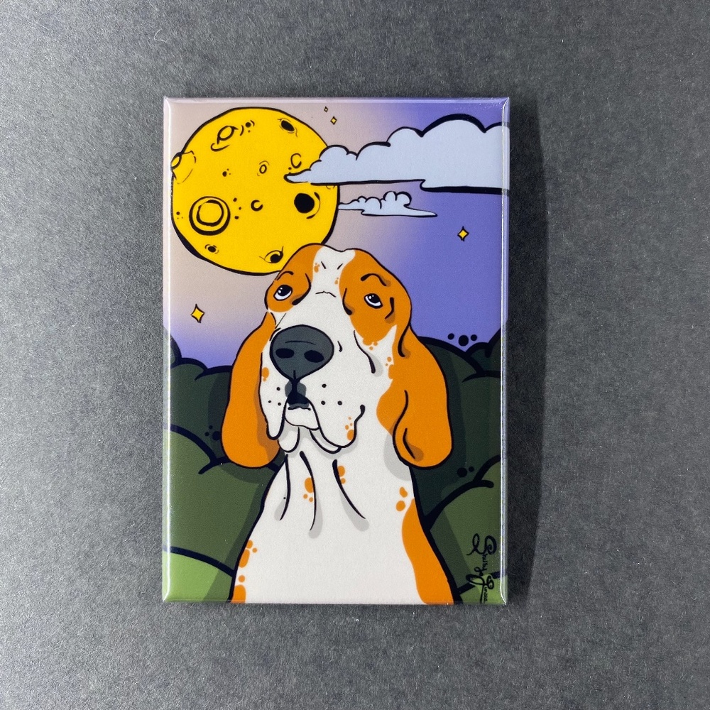 American English Coonhound Dog Full Moon Magnet - 2x3"